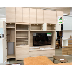 インテリア大阪 | 輸入家具・トータル家具のことならお任せください。